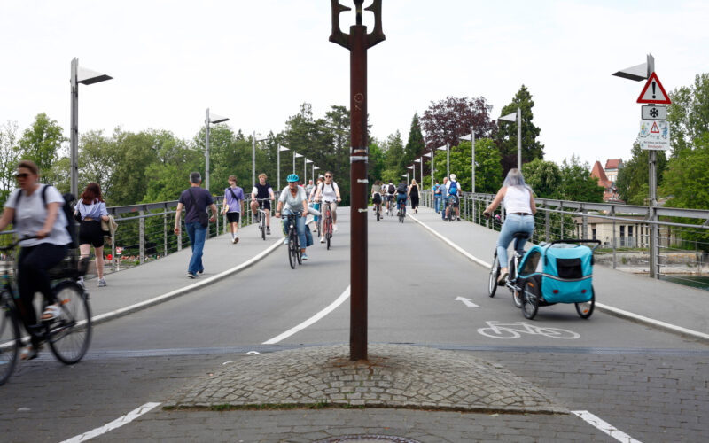 Foto der Fahrradbrücke in Konstanz