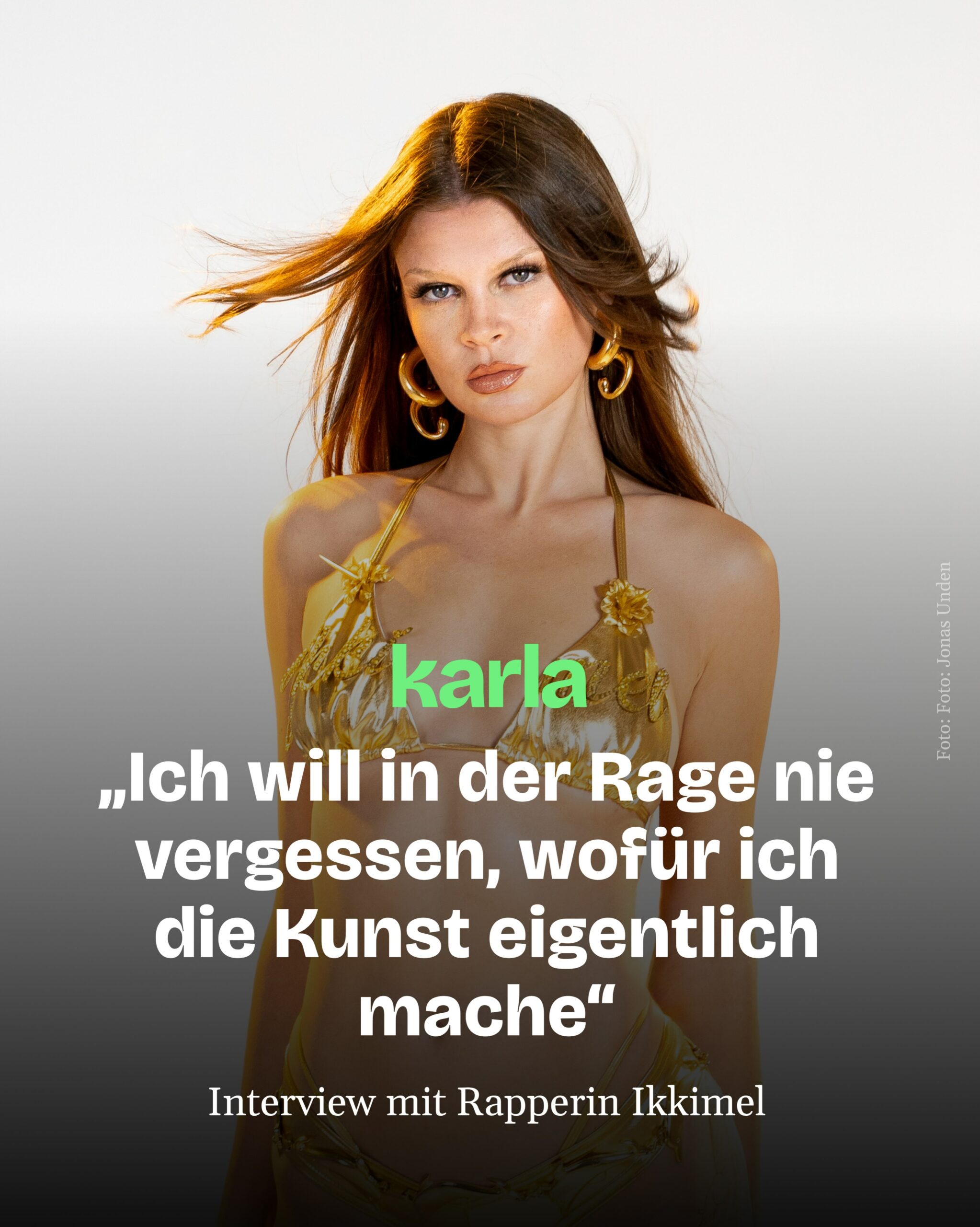 🎤 „Ich will in der Rage nie vergessen, wofür ich die Kunst eigentlich mache“ – im Interview mit @ikkimel42 beim @campus.festival.konstanz 

💥Von der kleinen Bühne am Nachmittag zum Headliner: Beim Campus Festival Konstanz kehrt Ikkimel an den Ort zurück, an dem ihre Festival-Karriere begann. Im karla-Interview mit unserem Autor Mark Schoder spricht die Rapperin darüber, mit ihrer Kunst etwas für die Gesellschaft zu bewirken, über Feminismus, den Rechtsruck, gesellschaftliche Spannungen – und darüber, weshalb sie immer kompromissloser wird.

Genau solche Gespräche wollen wir bei karla führen: nah dran, ohne Paywall, für alle zugänglich. Damit unabhängiger Lokaljournalismus in Konstanz möglich bleibt, brauchen wir Menschen, die ihn mittragen. Werde jetzt karla-Mitglied 💜

👉 Das ganze Interview liest du auf karla-magazin.de oder über den Link in der Bio.

💭 Was kann Kunst in gesellschaftlich angespannten Zeiten bewirken? Schreib es in die Kommentare und teile es mit der #community.

✍️ Interview: Mark Schoder (@petersson.mark)

#konstanz #karlamagazin #ikkimel #campusfestival